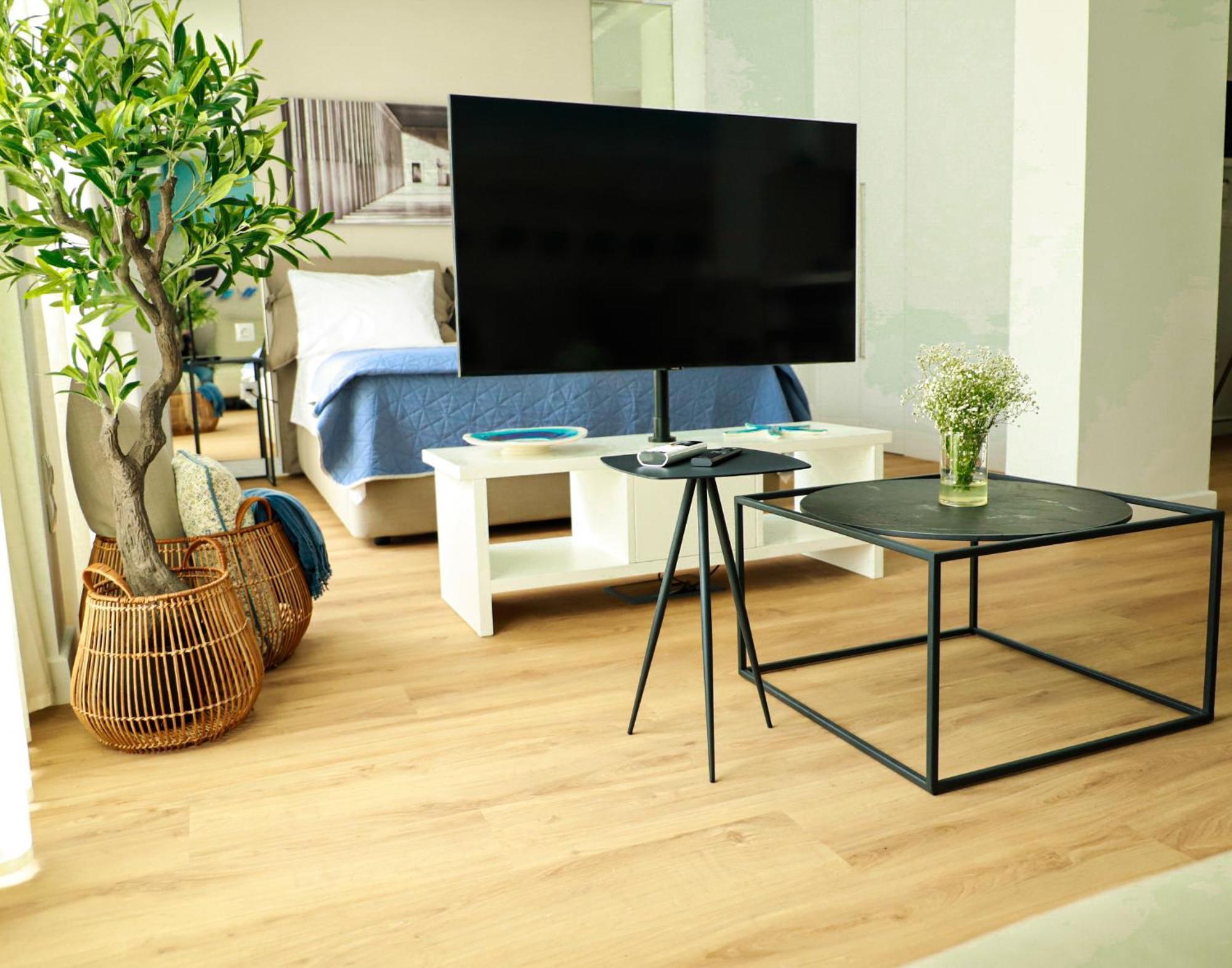 Renovated Apartment With Roof Garden Access, 15 M Walk To Acropolis 아테네 외부 사진